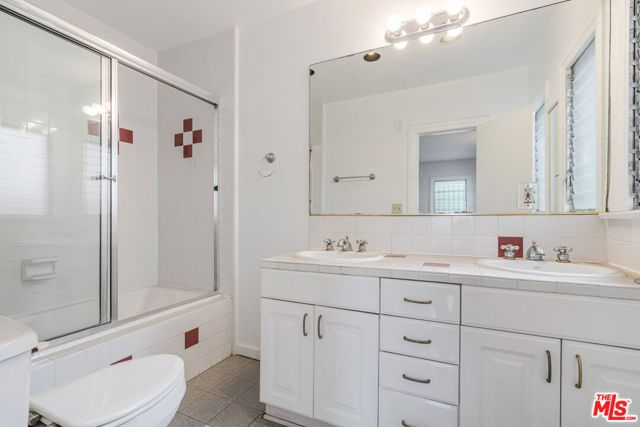 127 S Carson Road, Beverly Hills, CA 90211