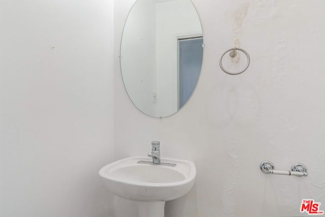 127 S Carson Road, Beverly Hills, CA 90211