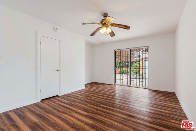 127 S Carson Road, Beverly Hills, CA 90211