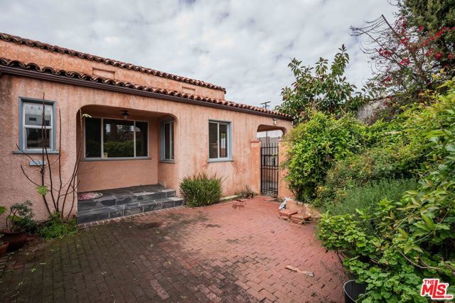 127 S Carson Road, Beverly Hills, CA 90211