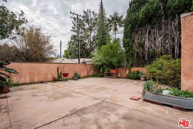 127 S Carson Road, Beverly Hills, CA 90211