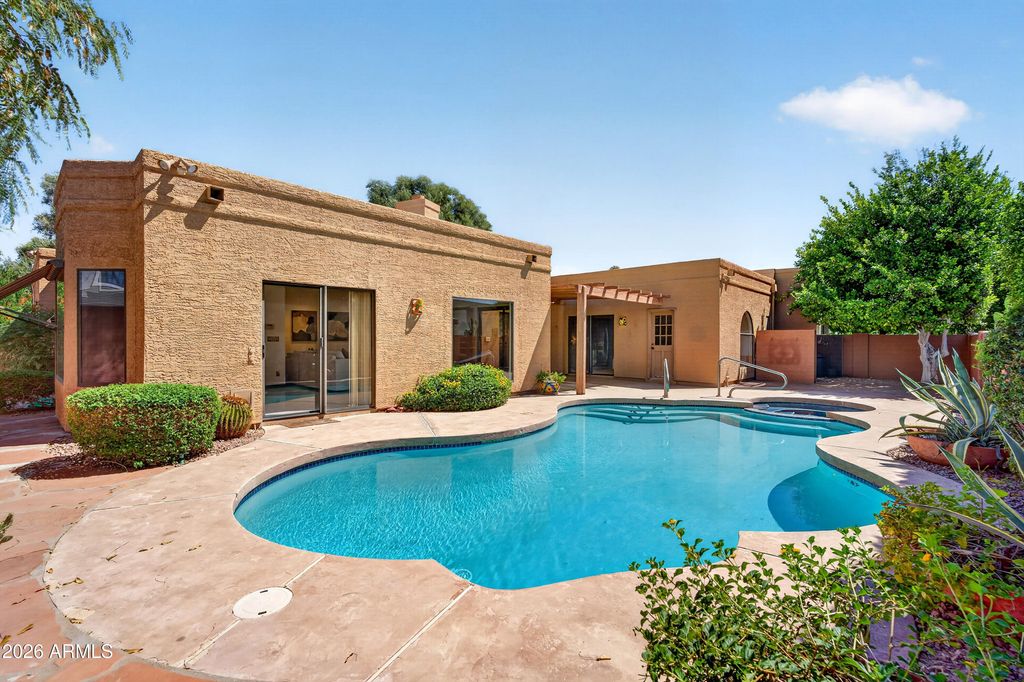 7513 E CLINTON Street, Scottsdale, AZ 85260 — photo 2
