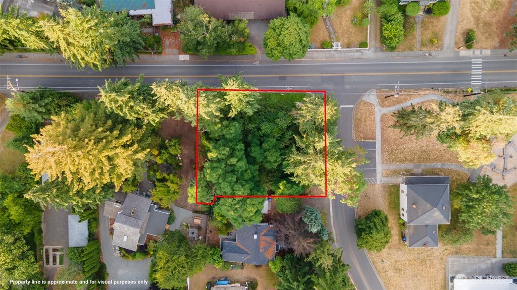 868 Gilmore Way NE, Bainbridge Island, WA 98110