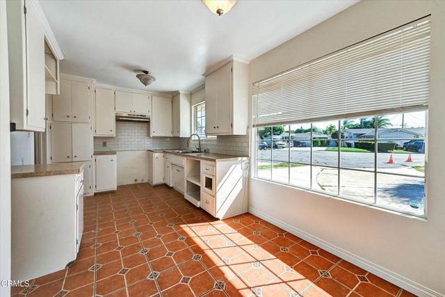 11281 Rainier Court, Garden Grove, CA 92841