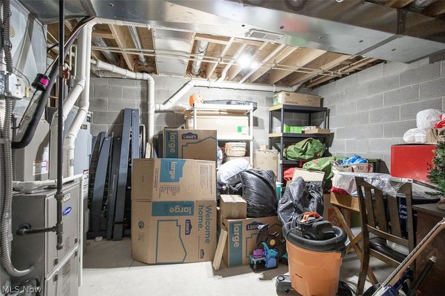 806 Pepperell Court, Macedonia, OH 44056