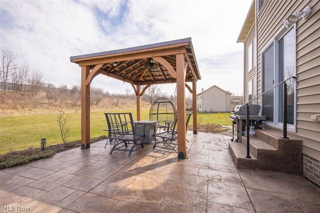 806 Pepperell Court, Macedonia, OH 44056