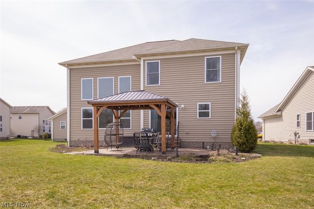 806 Pepperell Court, Macedonia, OH 44056