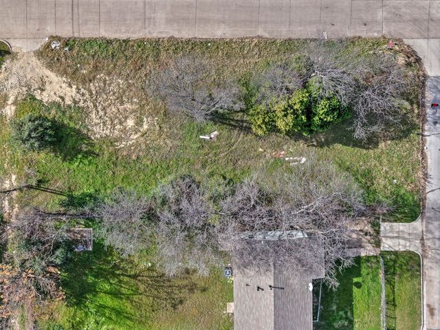 5437 Houghton Avenue, Fort Worth, TX 76107