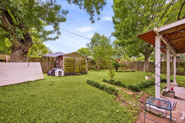 9534 Fuqua Street, Houston, TX 77075