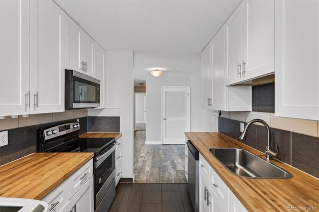 7994 Chase Circle 20, Arvada, CO 80003