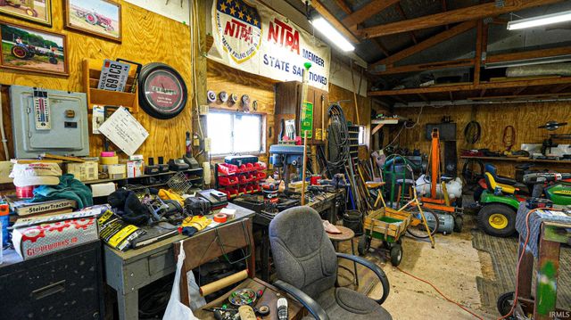 414 E Dominic Street, Lacrosse, IN 46348