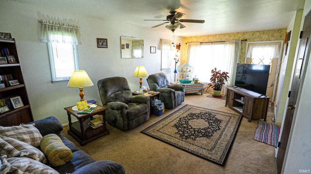 414 E Dominic Street, Lacrosse, IN 46348