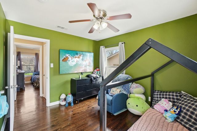 2904 Creston Avenue, Fort Worth, TX 76133