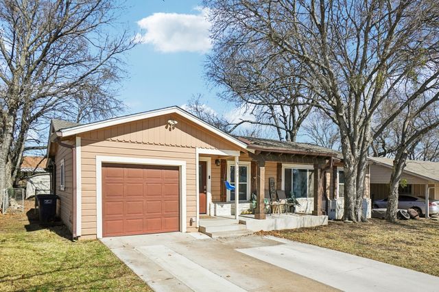 2904 Creston Avenue, Fort Worth, TX 76133