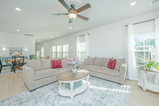 1035 Grace Field Avenue, Summerville, SC 29485