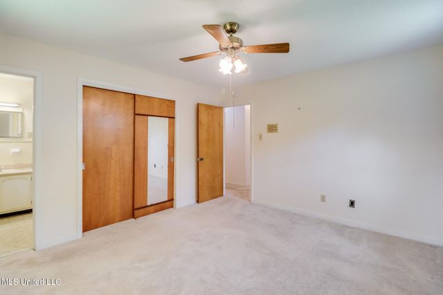 820 Lackland Drive, Biloxi, MS 39532