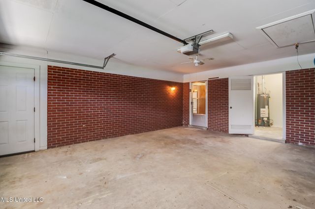 820 Lackland Drive, Biloxi, MS 39532