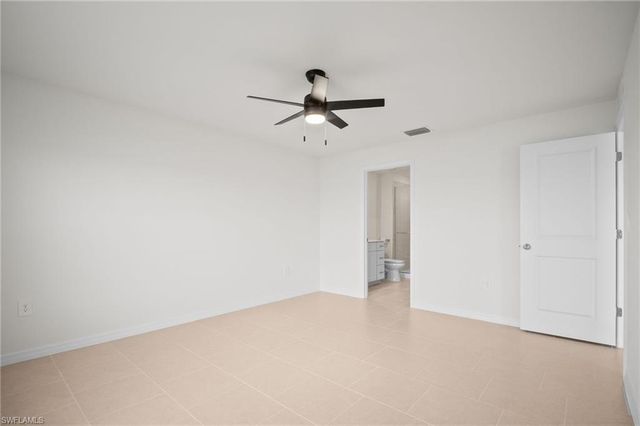 17633 paradiso WAY, North Fort Myers, FL 33917