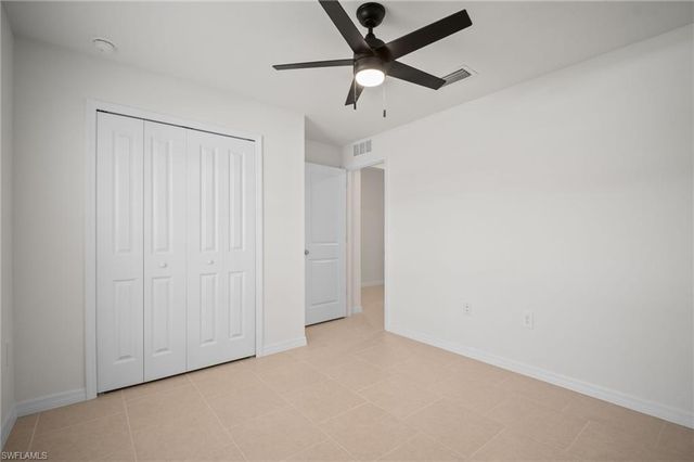 17633 paradiso WAY, North Fort Myers, FL 33917