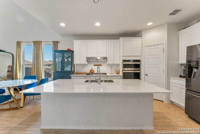 27333 Pollock Pl, San Antonio, TX 78260