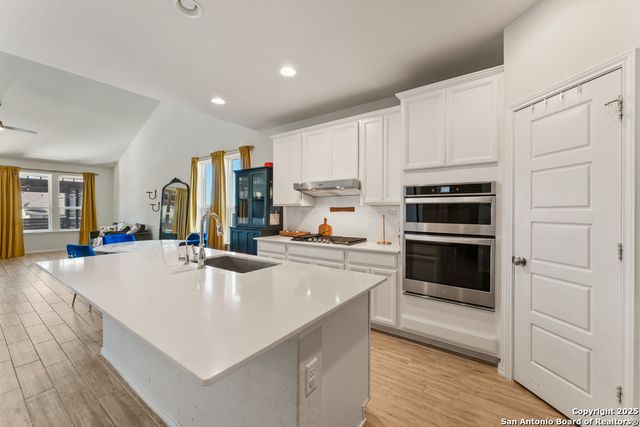 27333 Pollock Pl, San Antonio, TX 78260