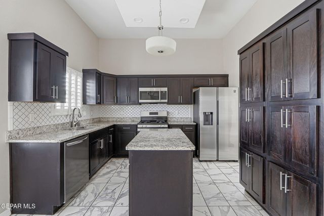 12587 Barbaro Way, El Paso, TX 79928