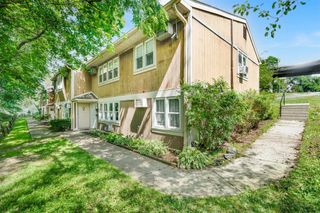 68 Gerald Drive D1, Poughkeepsie, NY 12601