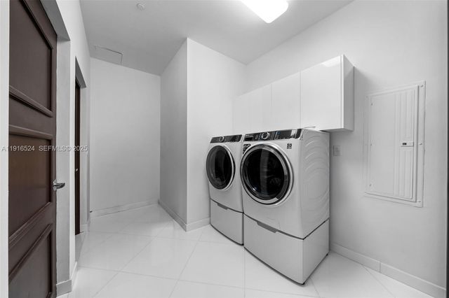 16001 Collins Ave 4001, Sunny Isles Beach, FL 33160