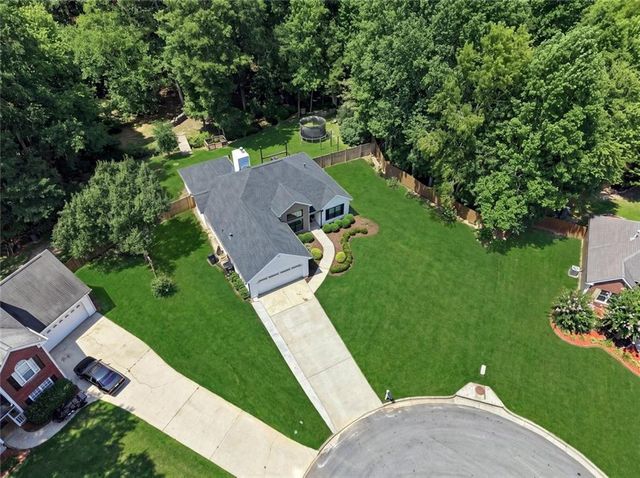 3484 Cherry Blossom Court, Loganville, GA 30052