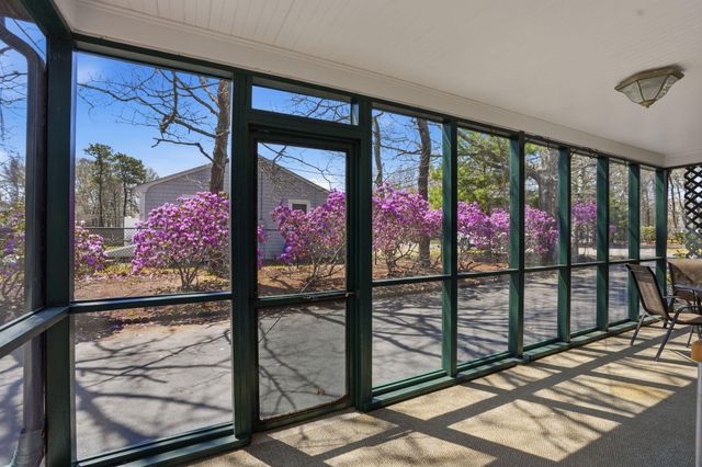 28 Pine Grove Road, South Yarmouth, MA 02664