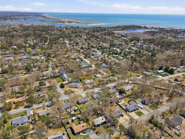 28 Pine Grove Road, South Yarmouth, MA 02664