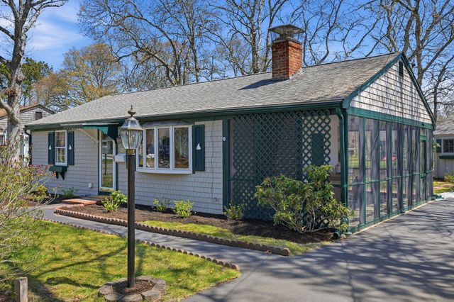 28 Pine Grove Road, South Yarmouth, MA 02664
