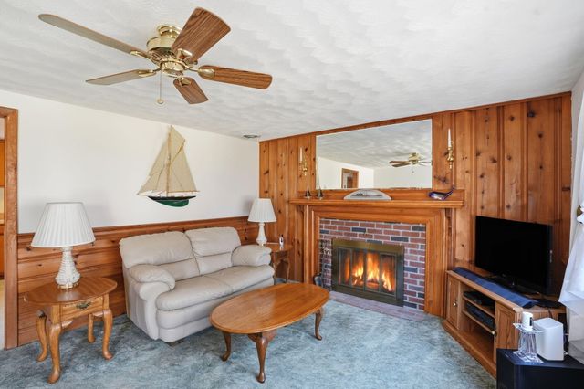 28 Pine Grove Road, South Yarmouth, MA 02664