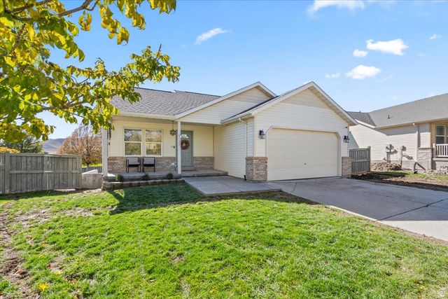 4122 E SIOUX ST, Eagle Mountain, UT 84005