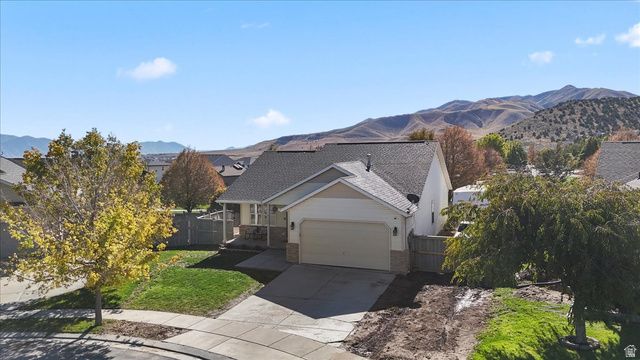 4122 E SIOUX ST, Eagle Mountain, UT 84005