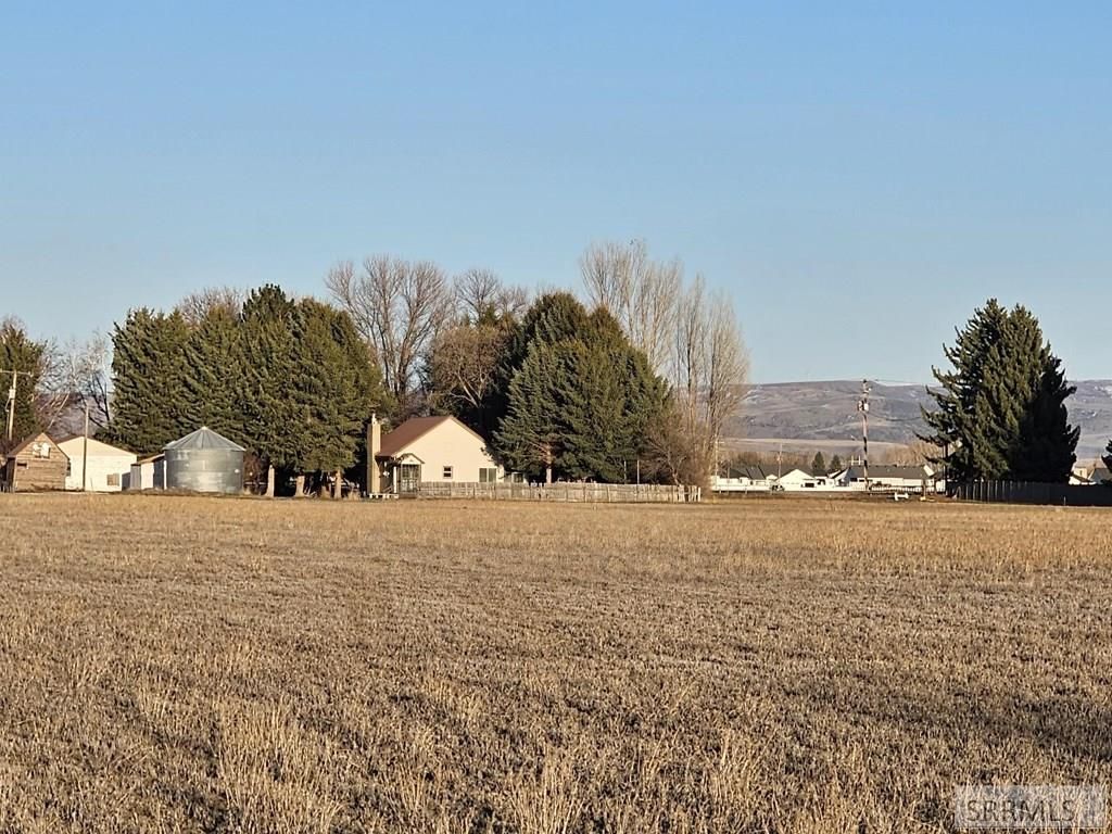 Image 2 of property listing at TBD S 45 W, Idaho Falls, ID 83402