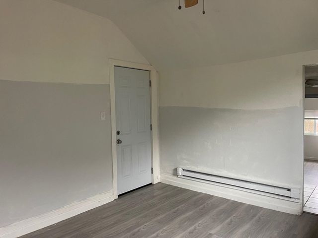 717 717 Brockhurst St, Oakland, CA 94609