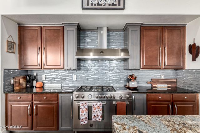 9156 W BAJADA Road, Peoria, AZ 85383