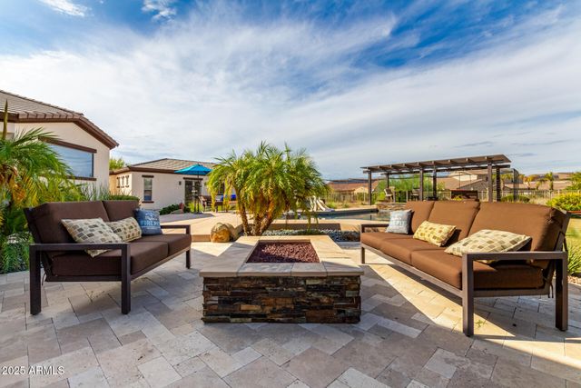 9156 W BAJADA Road, Peoria, AZ 85383