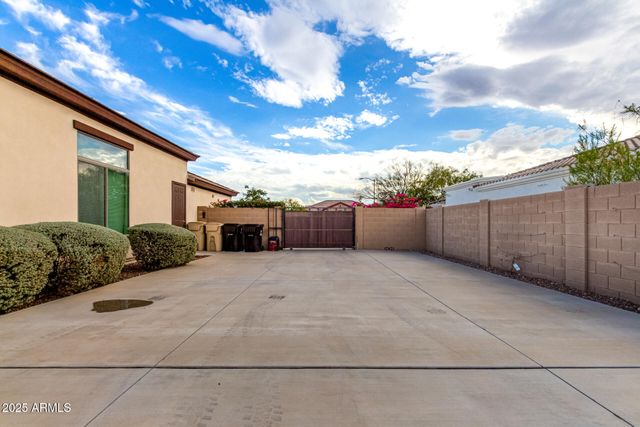 9156 W BAJADA Road, Peoria, AZ 85383
