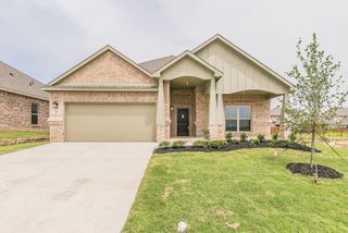 214 Navajo Trail, Alvarado, TX 76009