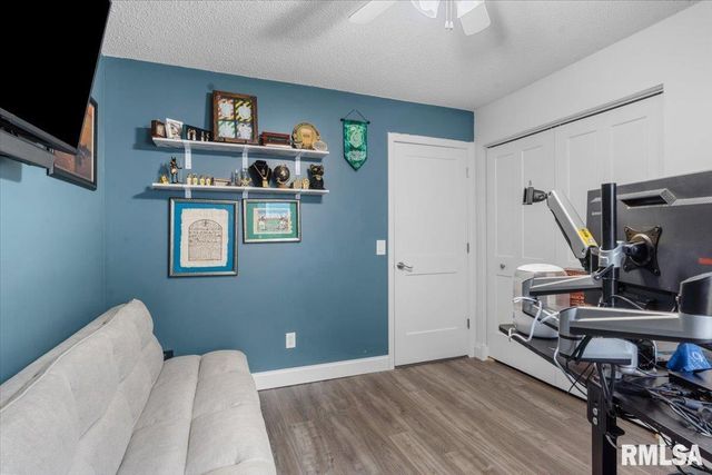 153 Wintergreen Drive, Chatham, IL 62629