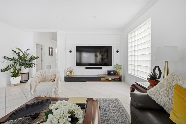 3536 Hudson Ln, Boynton Beach, FL 33436