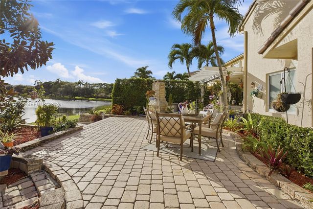 3536 Hudson Ln, Boynton Beach, FL 33436