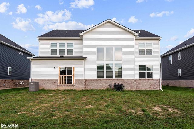 51104 Nature Trail Drive, Macomb Twp, MI 48042
