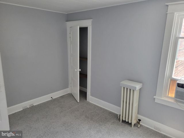 6757 WOODLEY RD, Dundalk, MD 21222