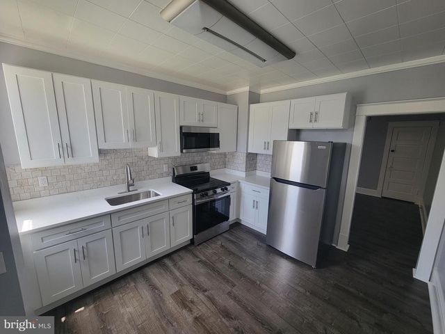 6757 WOODLEY RD, Dundalk, MD 21222