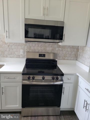 6757 WOODLEY RD, Dundalk, MD 21222