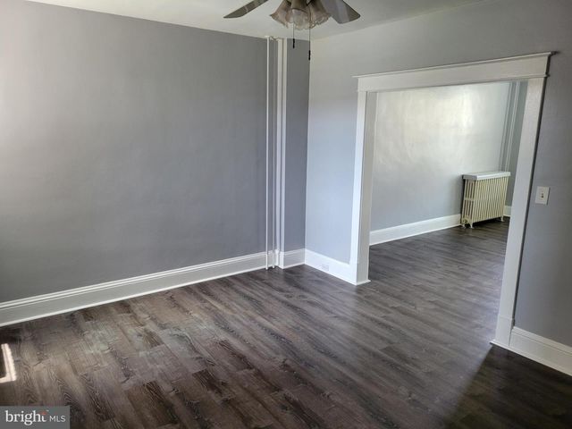 6757 WOODLEY RD, Dundalk, MD 21222