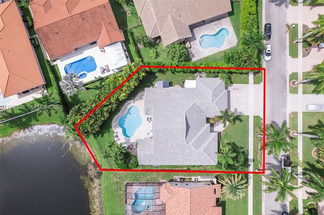 550 NW 110th Avenue, Plantation, FL 33324